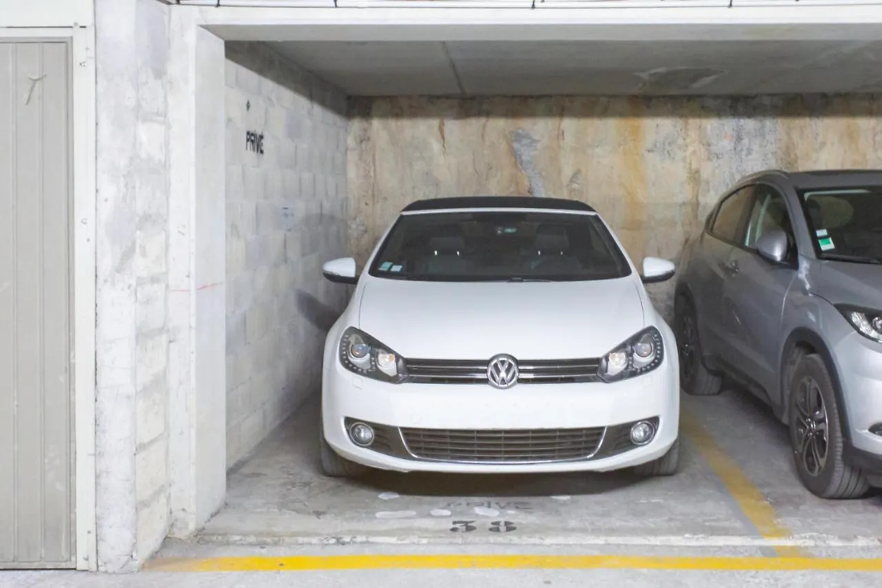 #4 Papon Parking Climatise Terrasse & Wifi 5Mins A Pieds Du Vieux Nice França